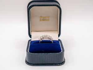 EMERALD CUT 950 PLATINUM (1)