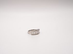EMERALD CUT 950 PLATINUM (7)
