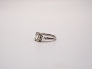 EMERALD CUT 950 PLATINUM (9)