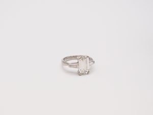 Emerald cut 3.85ct total 950 PLATINUM (3)