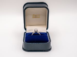 PRINCESS CUT GIA 950 PLATINUM (1)