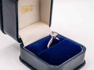 PRINCESS CUT GIA 950 PLATINUM (4)