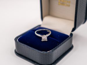 PRINCESS CUT GIA 950 PLATINUM (7)
