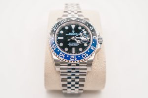 Rolex GMT Batgirl 126710BLNR (4)