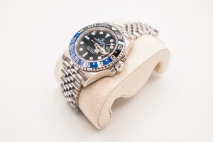 Rolex GMT Batgirl 126710BLNR (5)