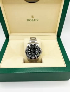 Rolex Submariner Date 116610LN - Owens Jewellers Newcastle upon Tyne (7)