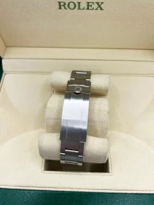 Rolex Submariner Date 116610LN - Owens Jewellers Newcastle upon Tyne (8)
